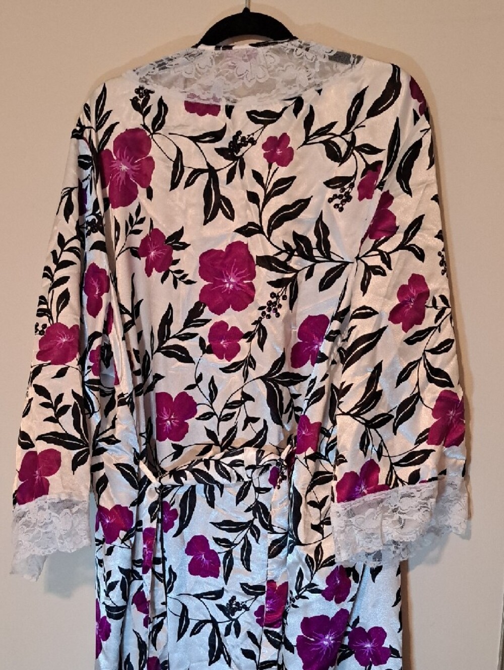 Amoureuse White Floral Lace-Trim Maxi Nightgown - Magenta & Black Print - Picture 14 of 15